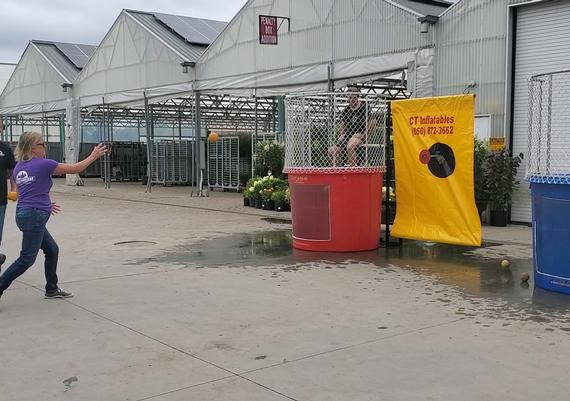 CAD Dunk tank - Ray